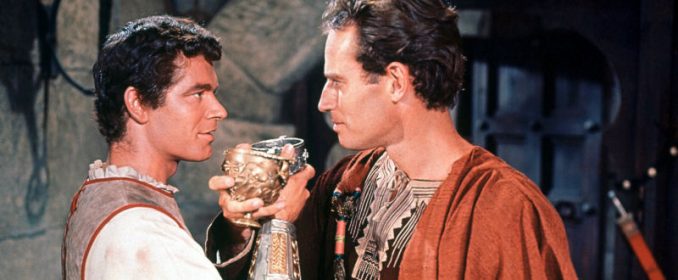 Stephen Boyd et Charlton Heston dans Ben-Hur