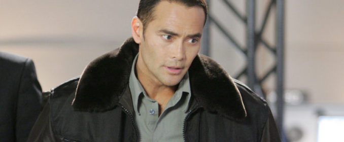 Mark Dacascos dans Solar Attack