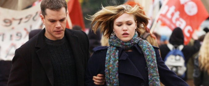 Jason Bourne  et Nicky (Julia Stiles)