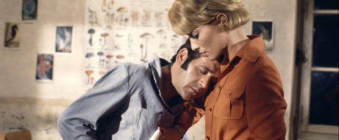 Jean Yanne et Stéphane Audran dans Le Boucher