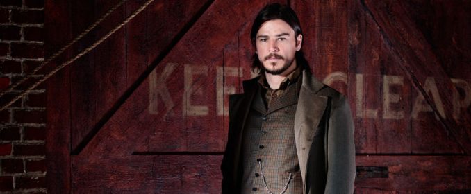 Ethan Chandler (Josh Hartnett)