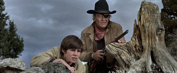 Kim Darby et John Wayne dans True Grit