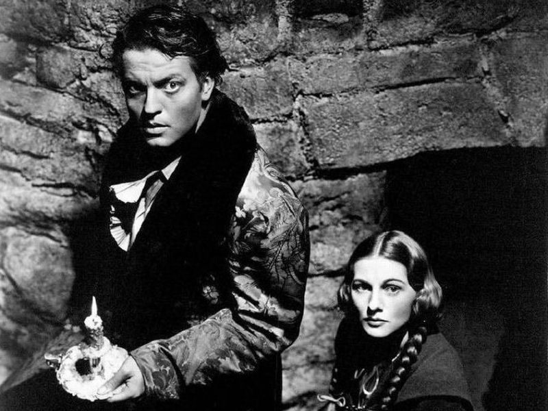 Orson Welles et Joan Fontaine dans Jane Eyre