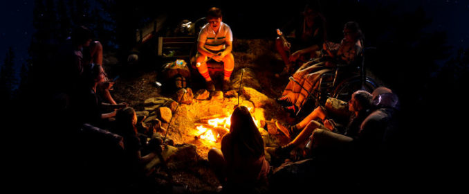 Campfire Creepers (Alexandre Aja, 2018)