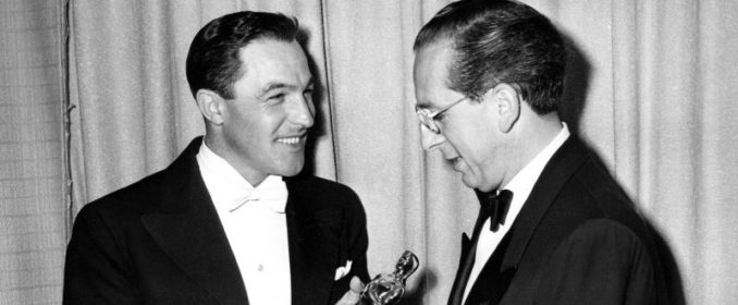 Gene Kelly, Franz Waxman et son Oscar pour Sunset Boulevard en 1951