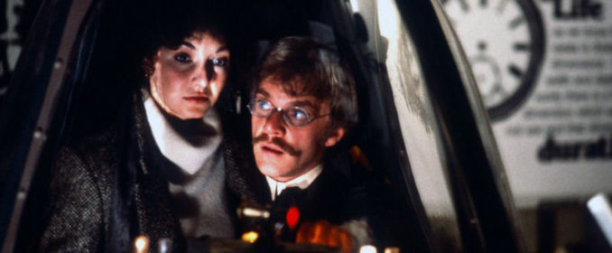 Mary Steenburgen et Malcolm McDowell dans Time After Time